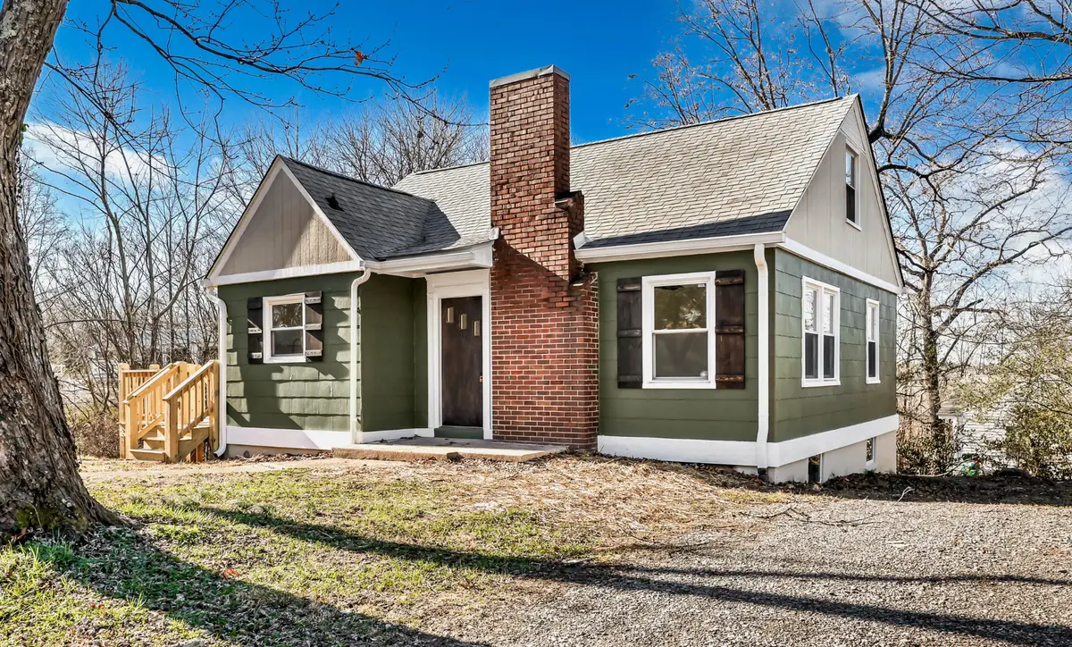 1020 Ridgecrest Dr, Clarksville, TN 37040 - #1