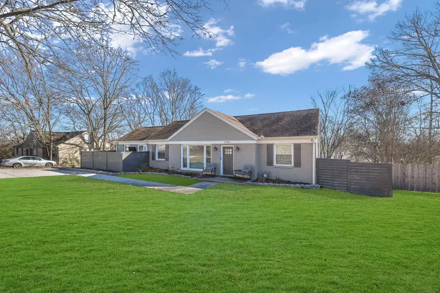 1709 Porter Rd, Nashville, TN 37206 - Image #2