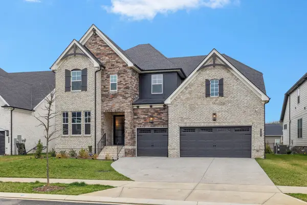 5451 Ayana Dr, Arrington, TN 37014