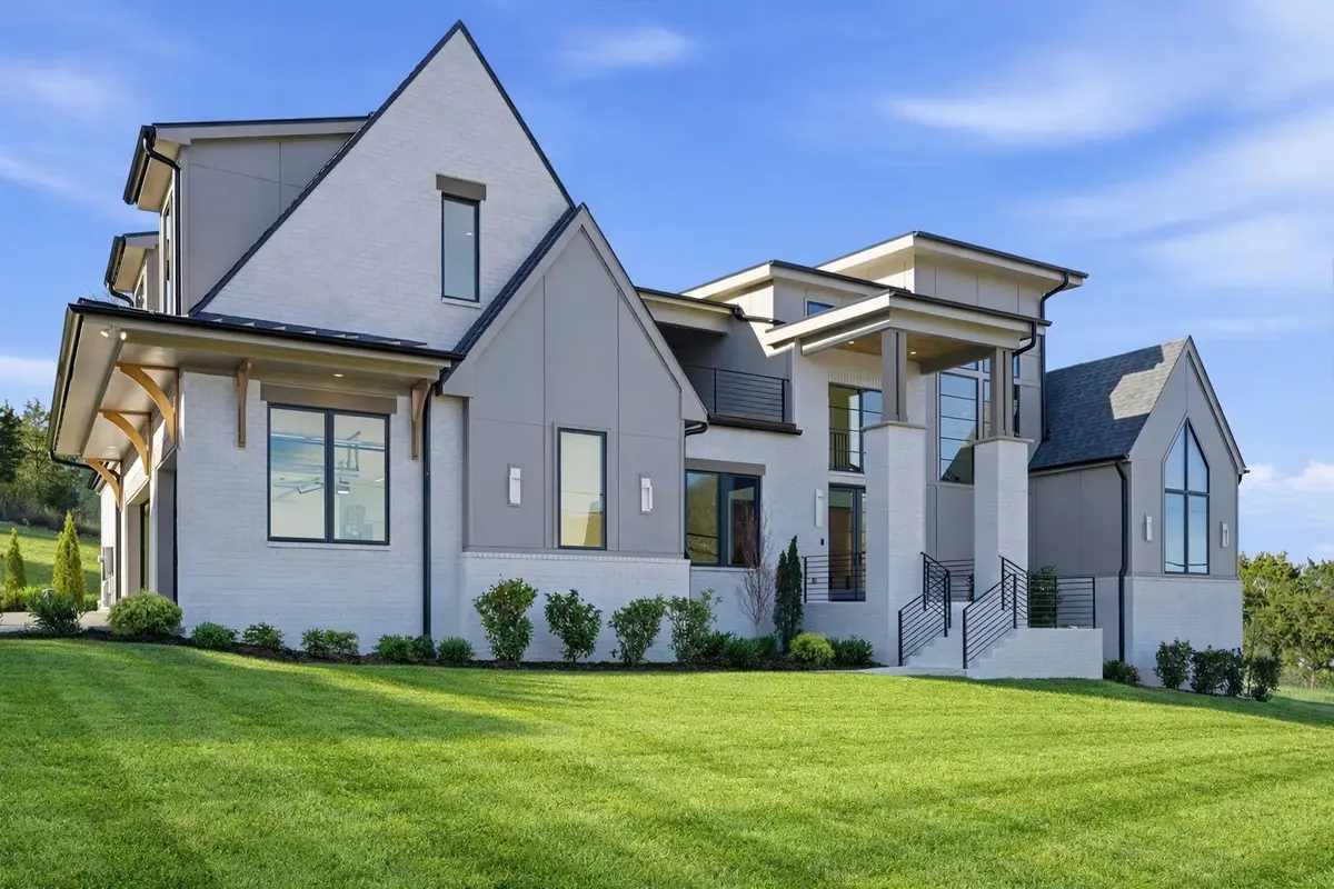 6700 Gower Rd, Nashville, TN 37209 - #1