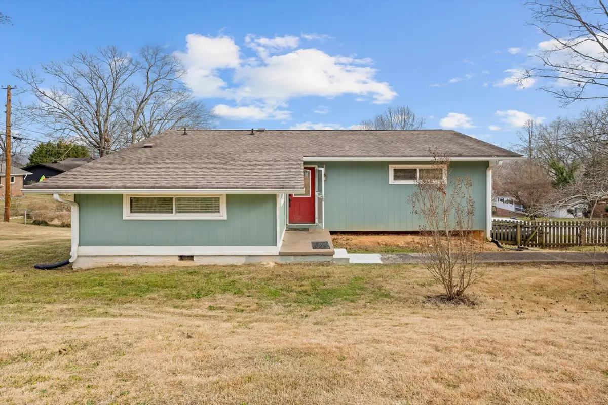 1331 Cloverdale Circle, Hixson, TN 37343 - #1