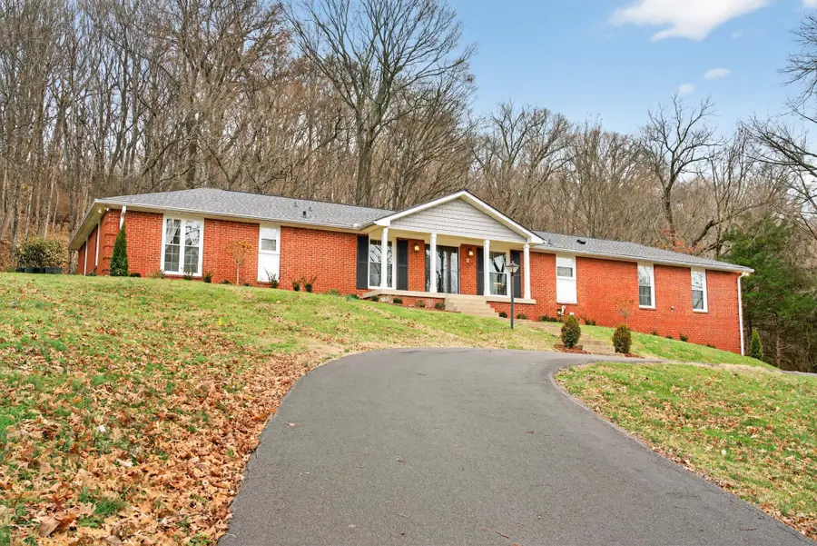 2148 Timberwood Dr, Nashville, TN 37215 - Image #3