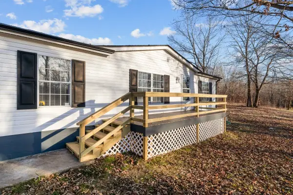 377 Shepherd Hollow Rd, Indian Mound, TN 37079