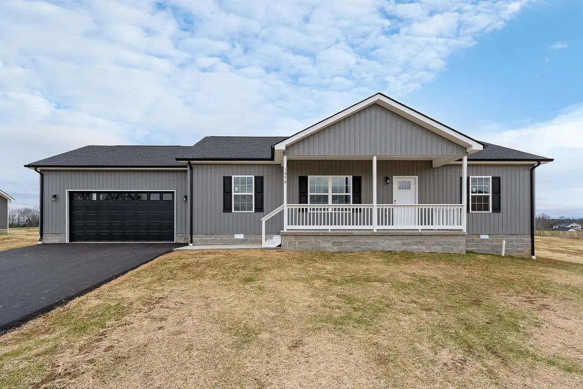 1072 Frank Anderson Rd, Sparta, TN 38583 - #1