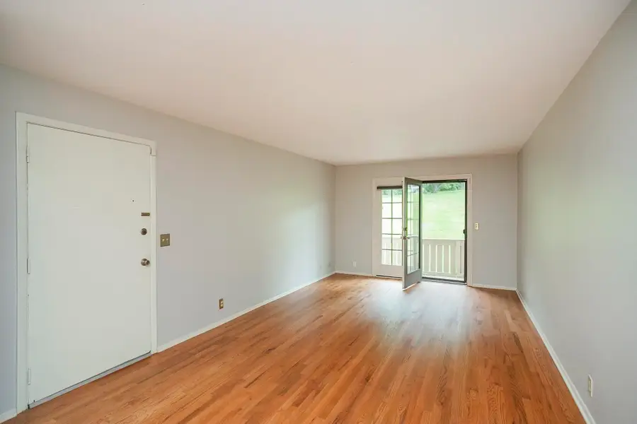 702 Ashlawn Pl, Nashville, TN 37211 - Image #2