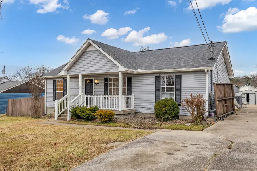 588 Shady Crest Dr, La Vergne, TN 37086 - Image #3