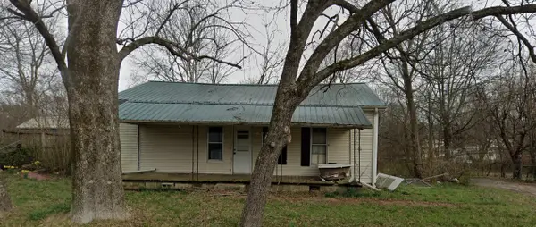 224 Baptist St, Adamsville, TN 38310