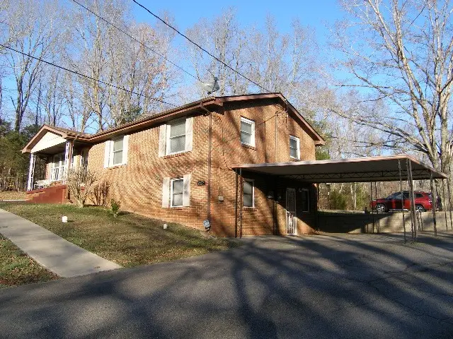 4326 Highway 48 N, Charlotte, TN 37036 - Image #1