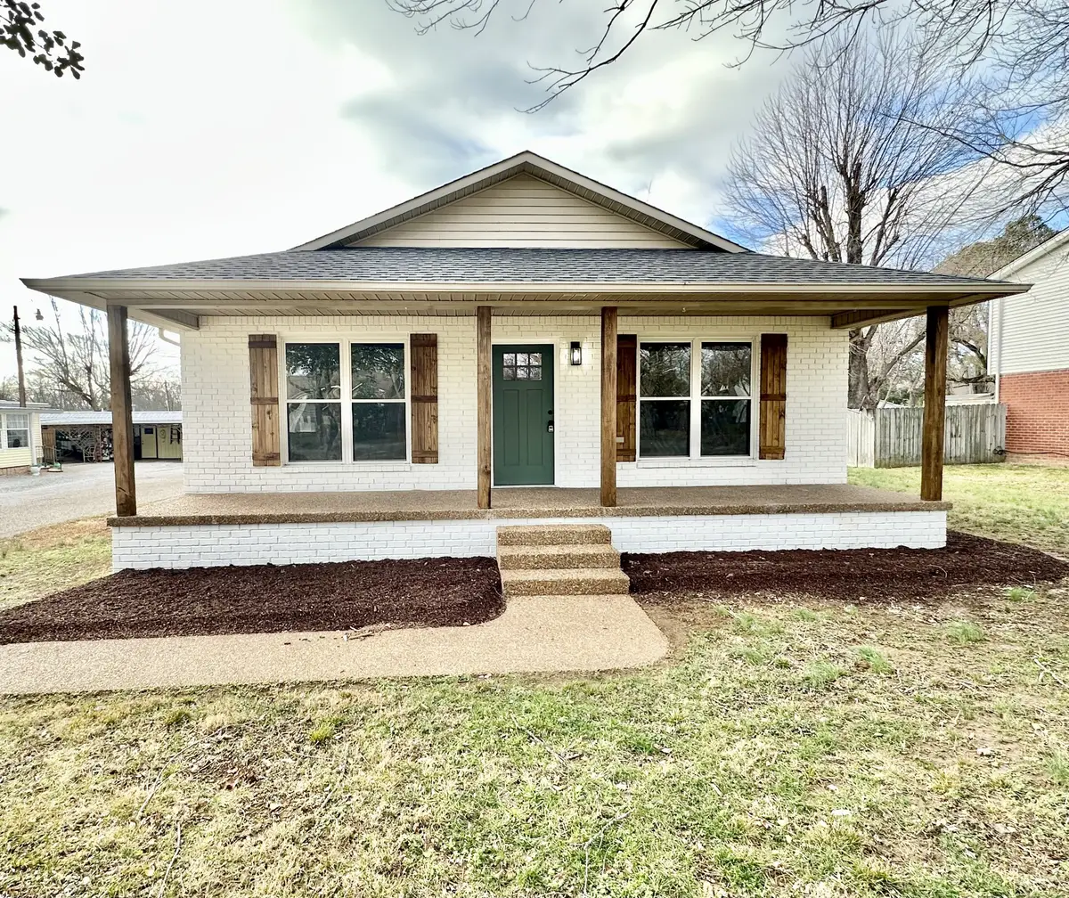 709 S Russell St, Portland, TN 37148 - Image #1