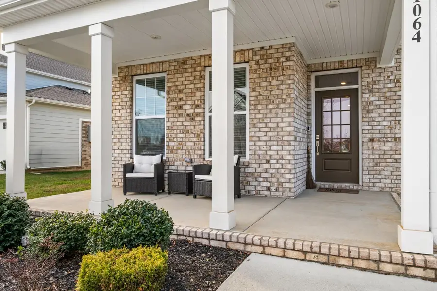 1064 Ewell Farm Cir, Spring Hill, TN 37174 - Image #2