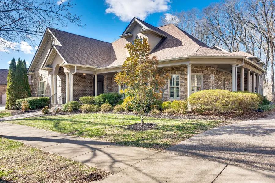 405 Luna Ct, Franklin, TN 37064 - Image #2