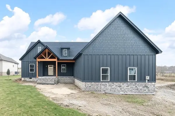 6584 Thomas Twin Oak Rd, Baxter, TN 38544