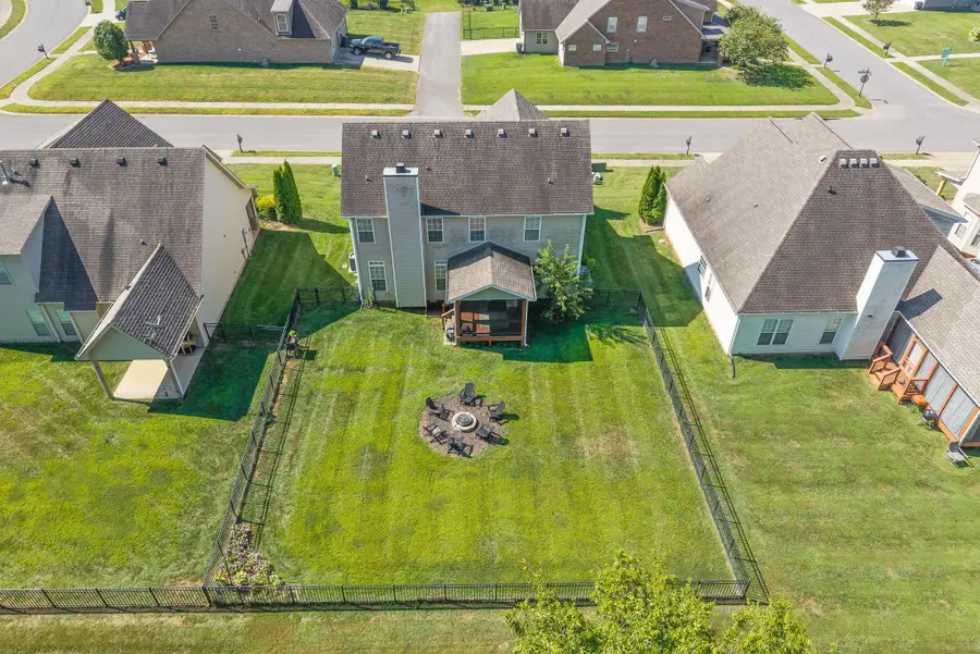 1377 Judge Tyler Dr, Clarksville, TN 37043 - Image #2