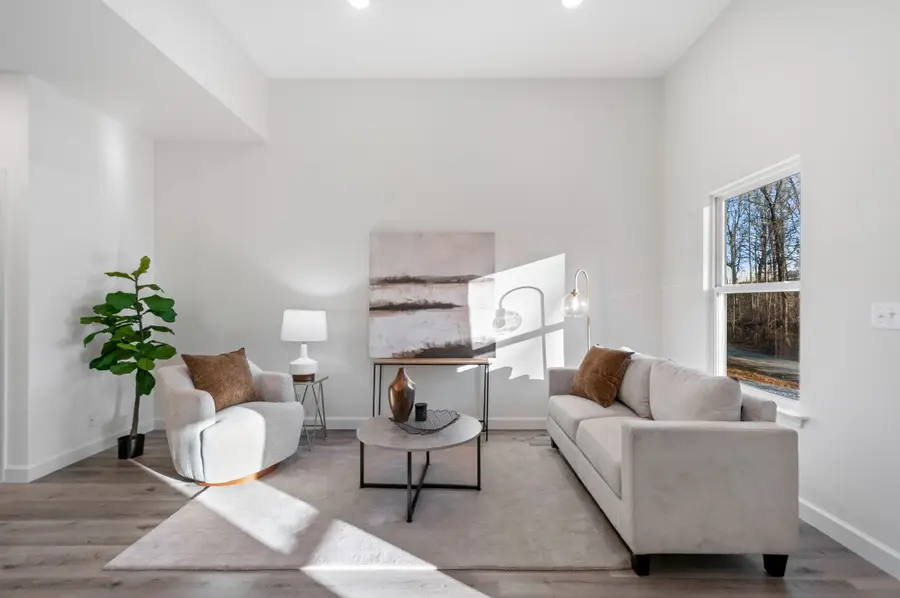 1118C W First Street, Dickson, TN 37055 - Image #2