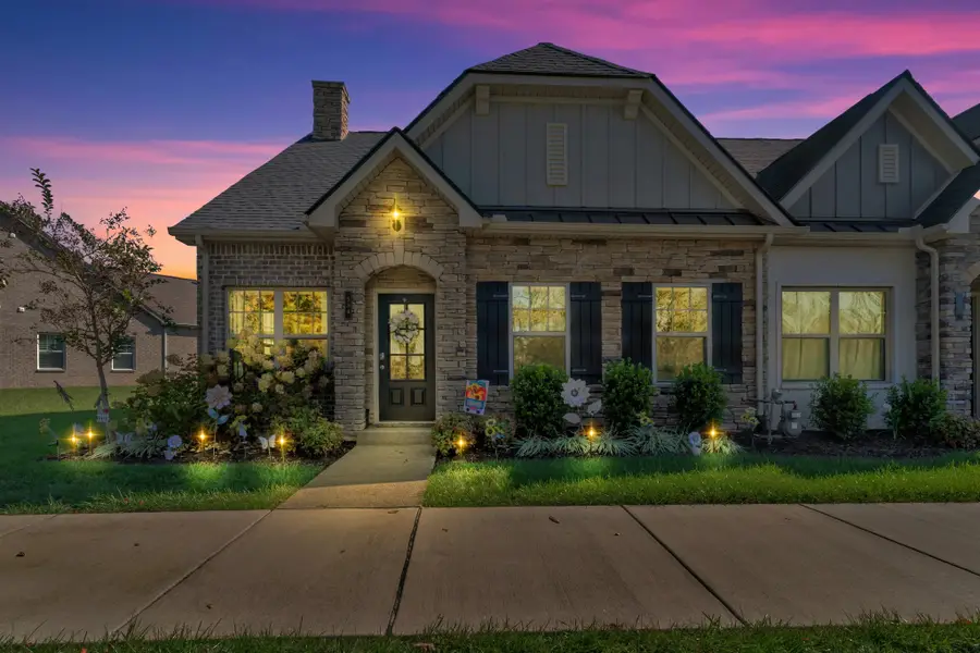 334 Buckner Cir, Mount Juliet, TN 37122 - #2