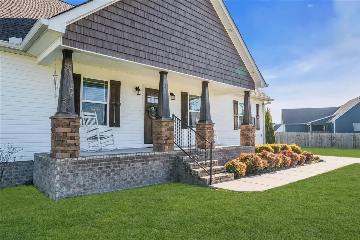 837 Richland Farms Dr, Manchester, TN 37355 - Image #1