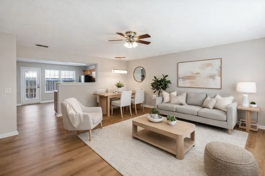 8007 Mickey Katz Cir, La Vergne, TN 37086 - Image #2