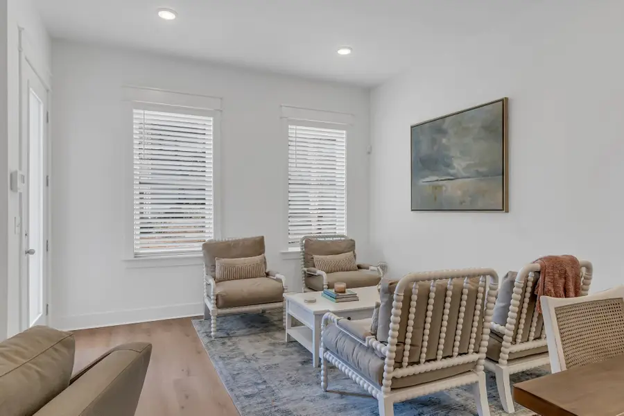 199 Creekside Dr, Lewisburg, TN 37091 - Image #2