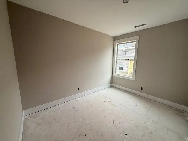 135 Illinois Ave, Oak Grove, KY 42262 - #2