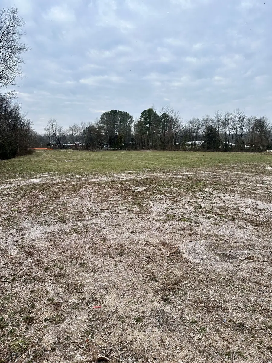 134 N Russell St, Portland, TN 37148 - Image #3