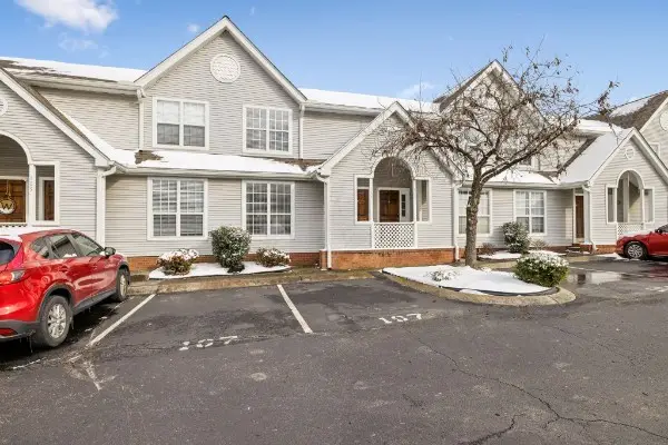 107 Sylvan Glen Ct, Nashville, TN 37209