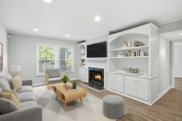 3000 Hillsboro Pike #8, Nashville, TN 37215