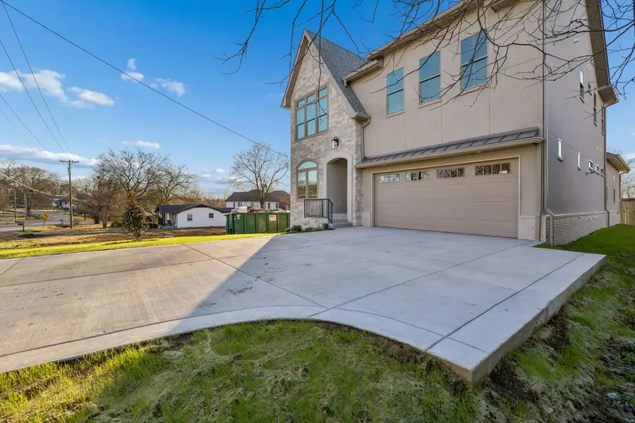 641 Westboro Dr, Nashville, TN 37209 - Image #3