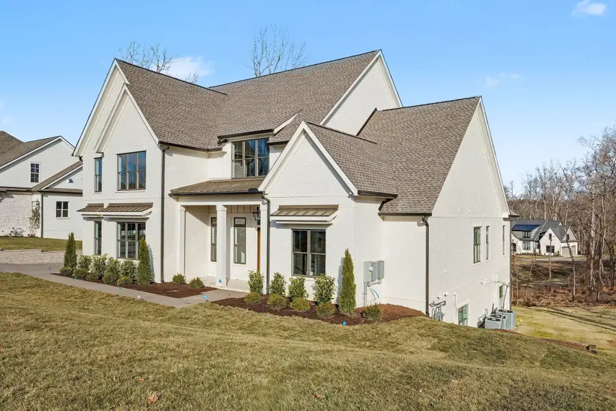 4813 Woodrow Pl, Arrington, TN 37014 - Image #2