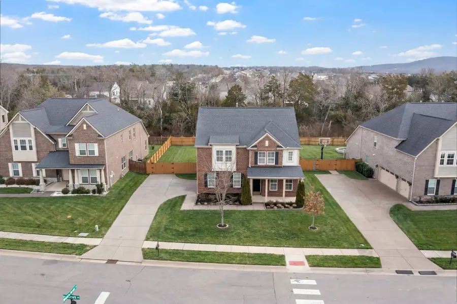 717 Harpers Mill Dr, Nolensville, TN 37135 - #2