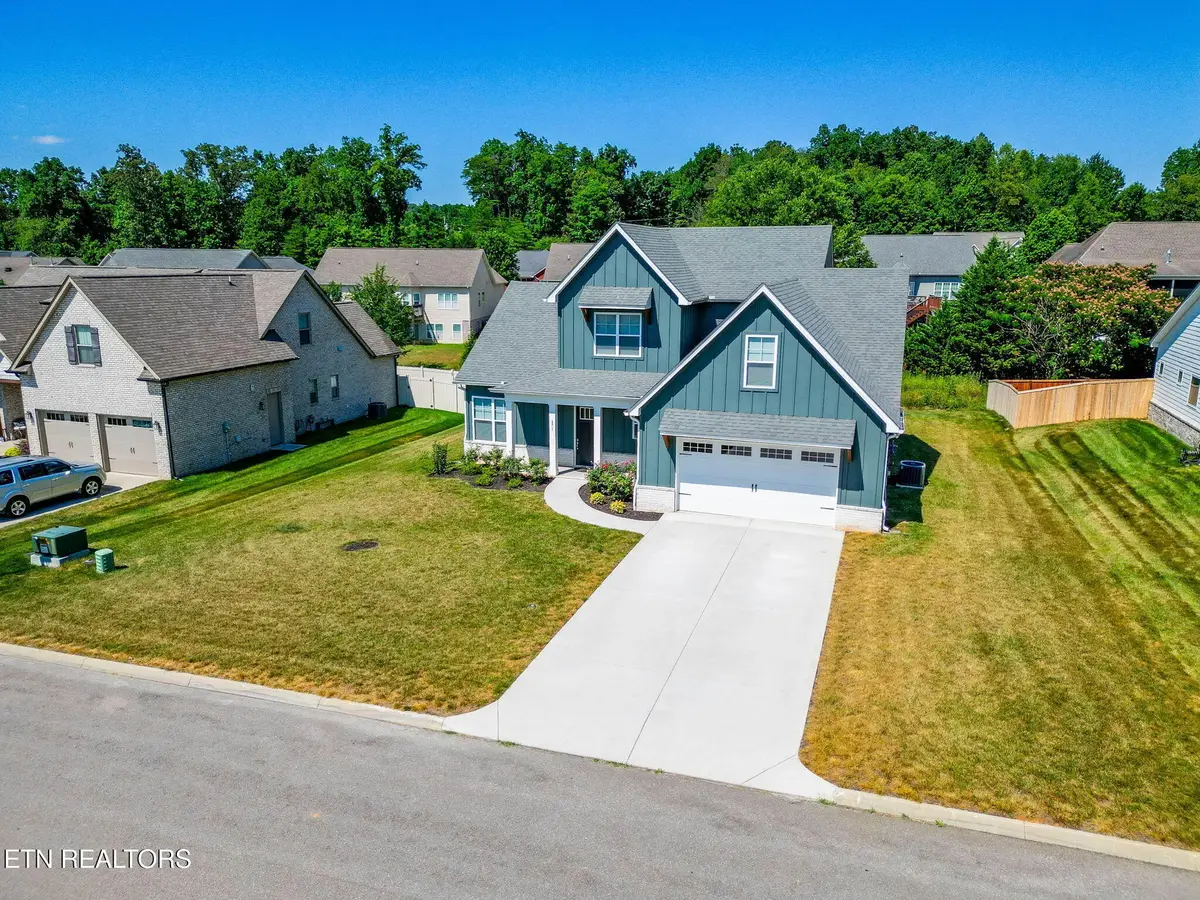 171 Stamford Bridge Way, Lenoir City, TN 37772 - Image #1