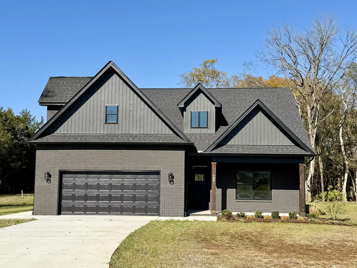 7401 Don Bruce Ct, Christiana, TN 37037 - Image #1