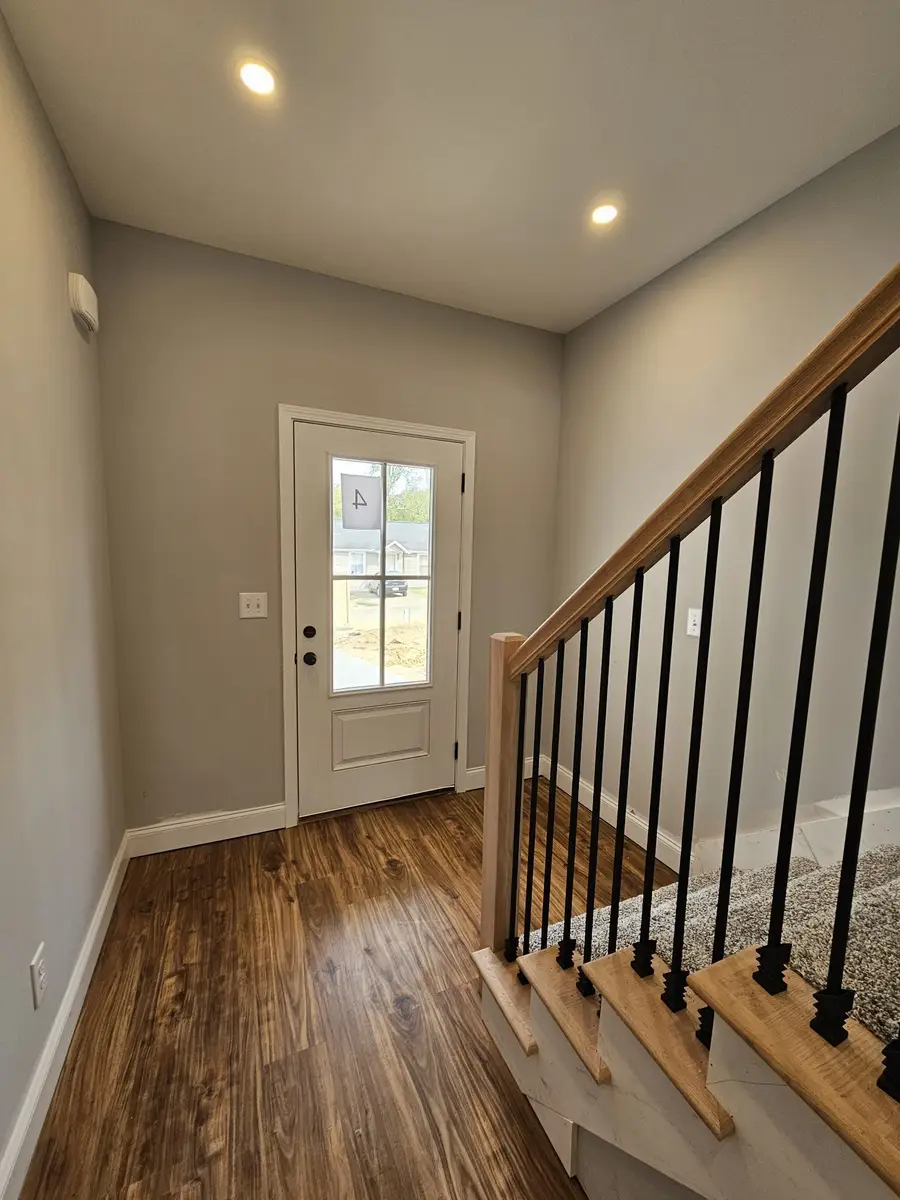 87 Charlotte Rd, Clarksville, TN 37040 - Image #3