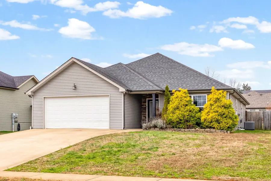 1313 Freedom Dr, Clarksville, TN 37042 - #2