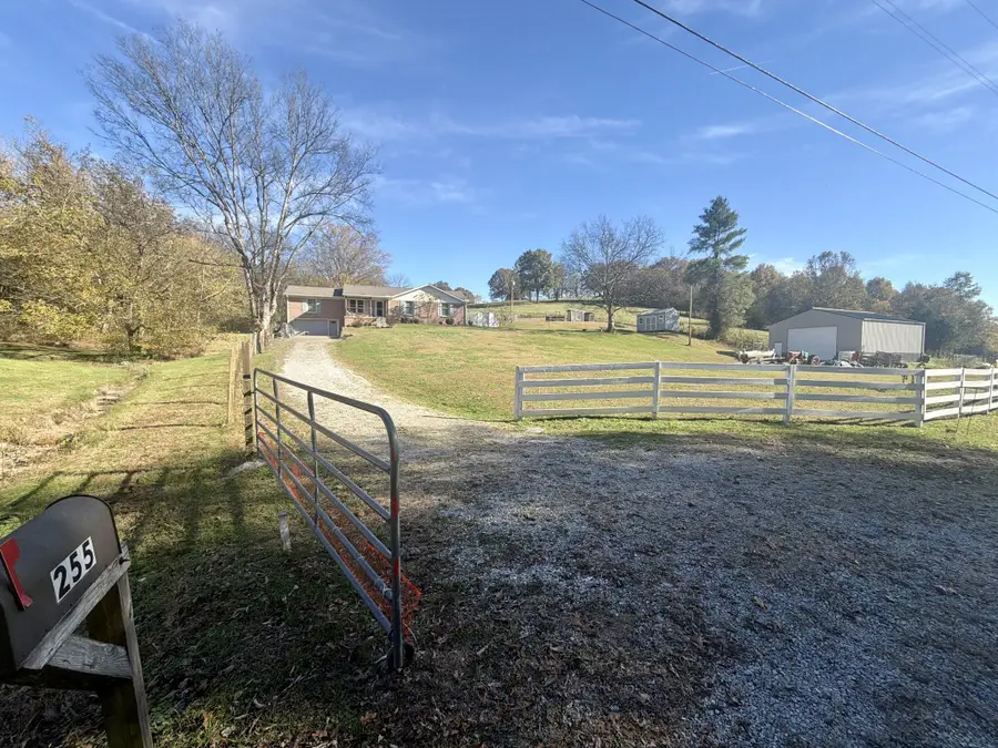 255 Saint Marys Rd, Buffalo Valley, TN 38548 - Image #2