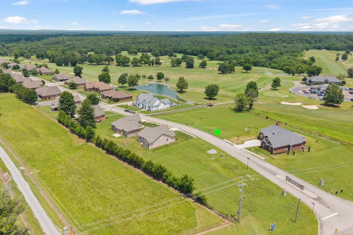 197 Creekside Dr, Lewisburg, TN 37091 - Image #1