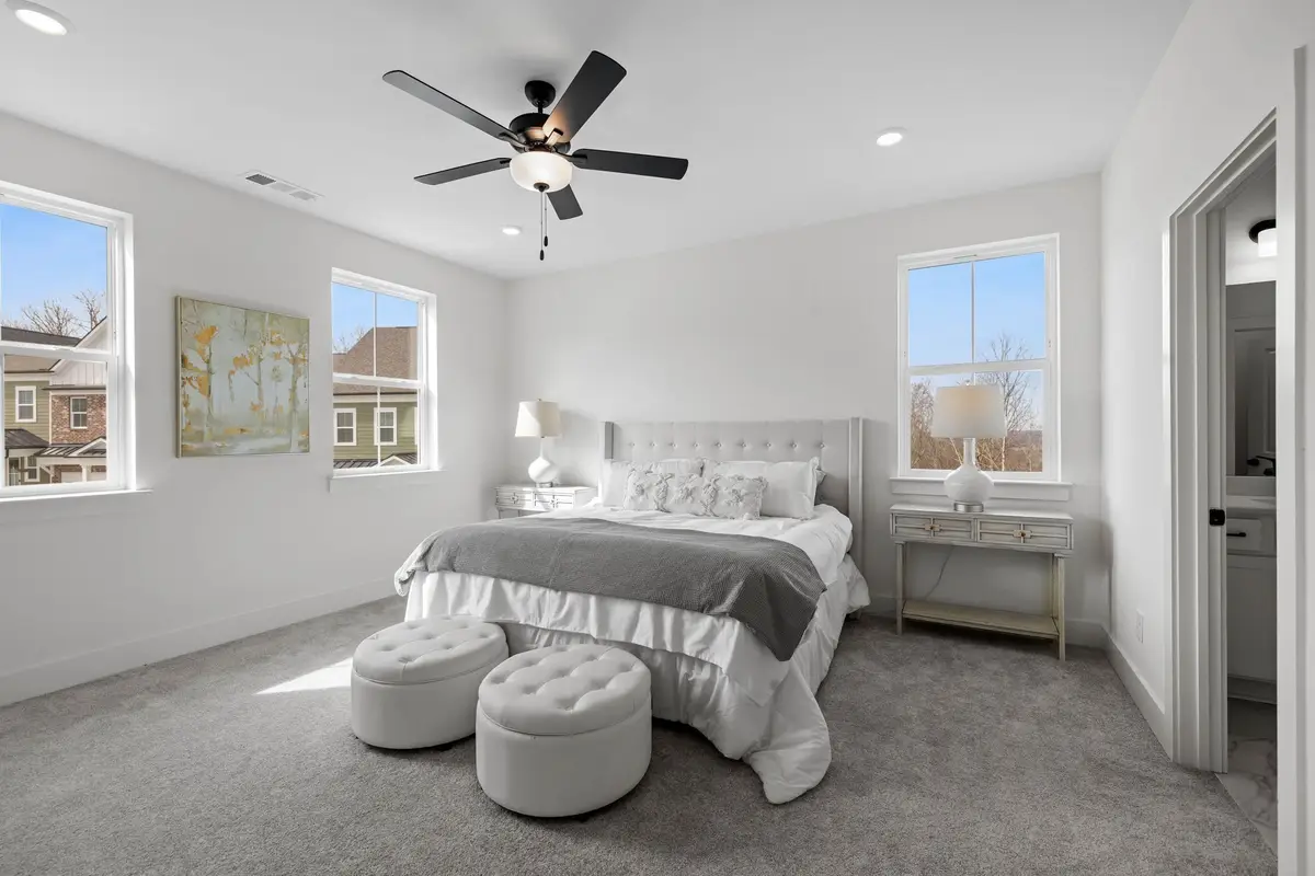 6052 Mill Tree Ct, Nashville, TN 37221 - Image #1