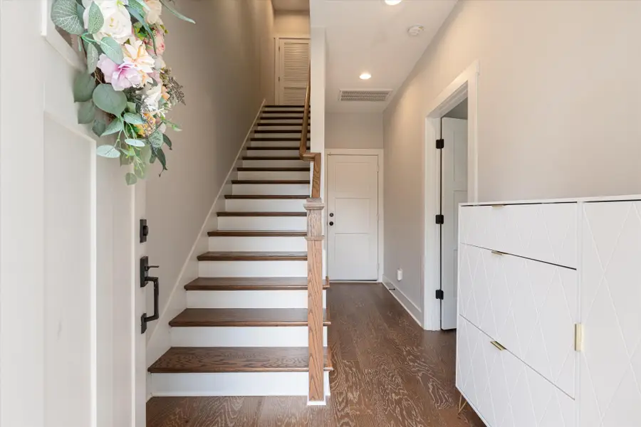 411 Becanni Ln, Nashville, TN 37209 - Image #3