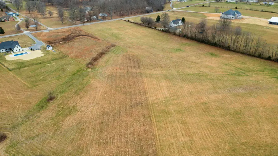 3017 Highway 25, Cottontown, TN 37048 - #3