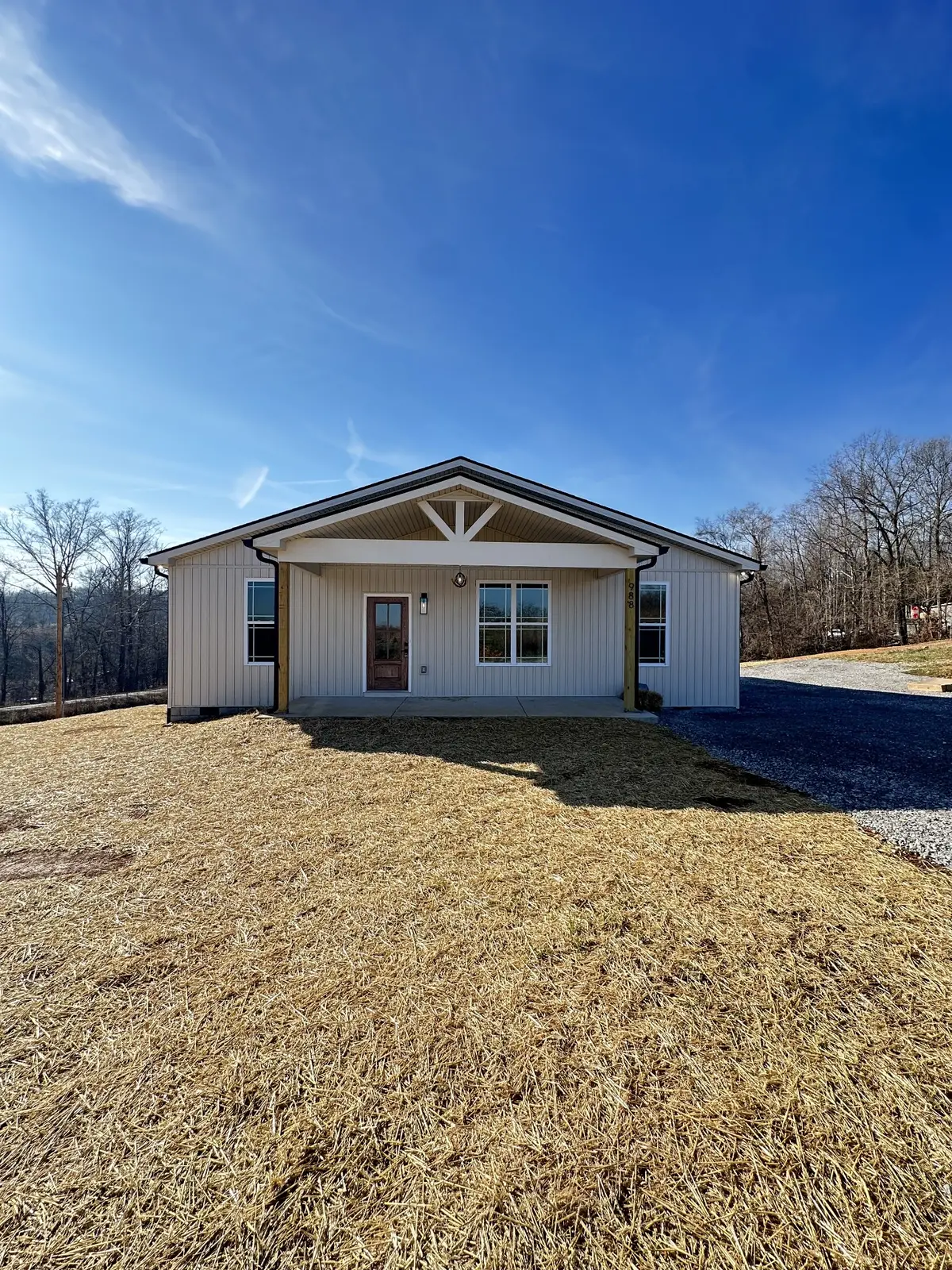 988 Davenport Rd, Cumberland City, TN 37050 - #1