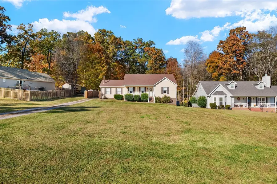 955 Sherwood Oaks Dr, Rockvale, TN 37153 - Image #2