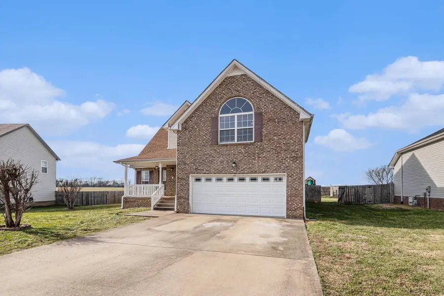 850 Samantha Ln, Clarksville, TN 37040 - Image #3