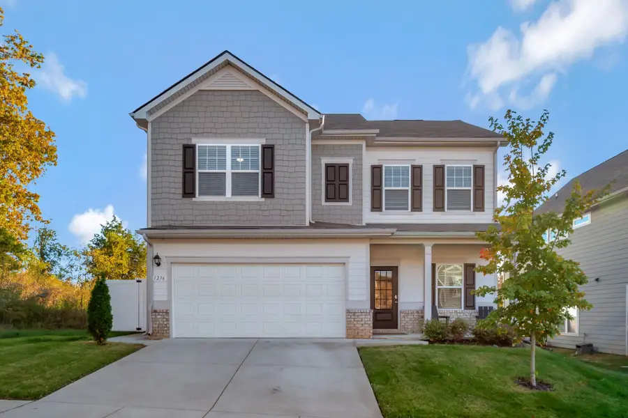 1236 Arroyo Dr, Nashville, TN 37218 - Image #2