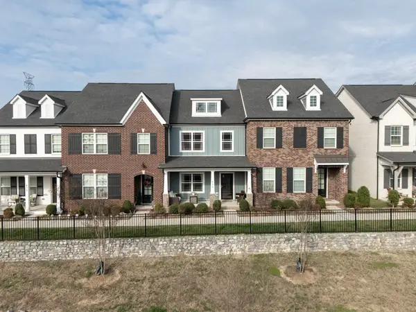 420 Longstone Rd, Gallatin, TN 37066