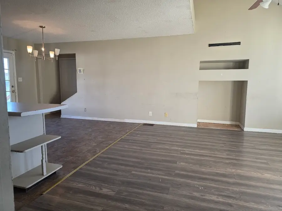 3793 Madeline Ct, Clarksville, TN 37042 - Image #2