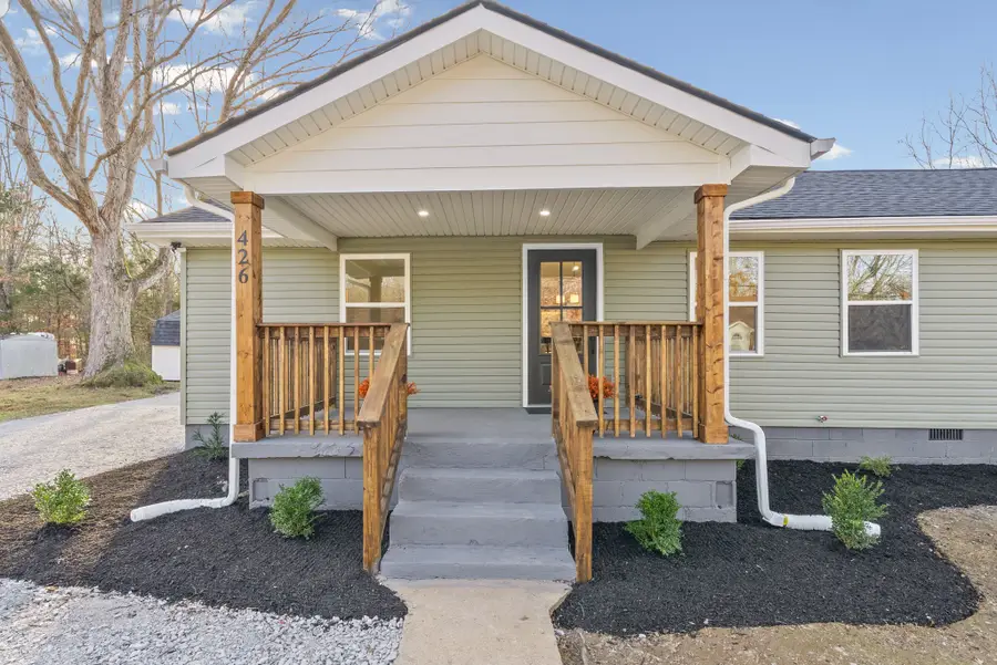 426 Eastside Dr, White Bluff, TN 37187 - Image #2
