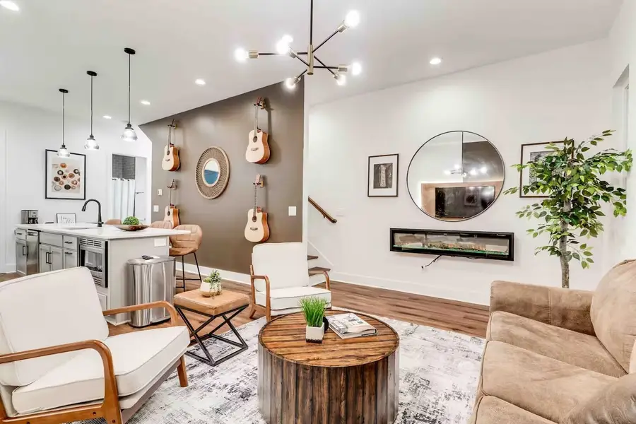 2403B Jefferson St, Nashville, TN 37208 - #2