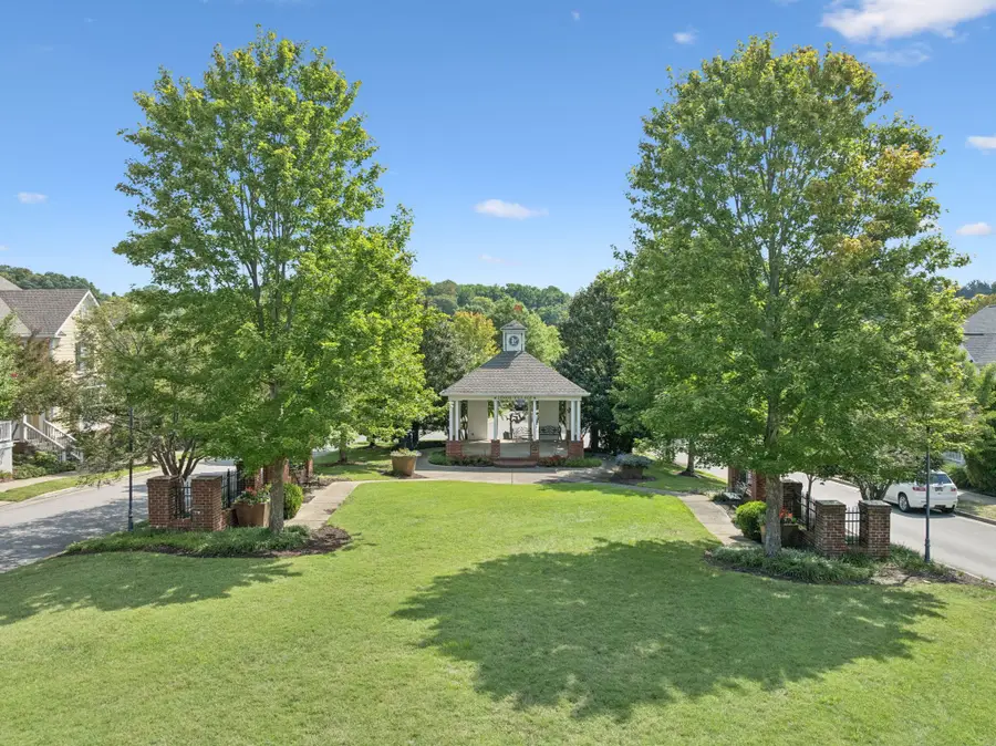 2422 Anson Ln, Nashville, TN 37211 - Image #2