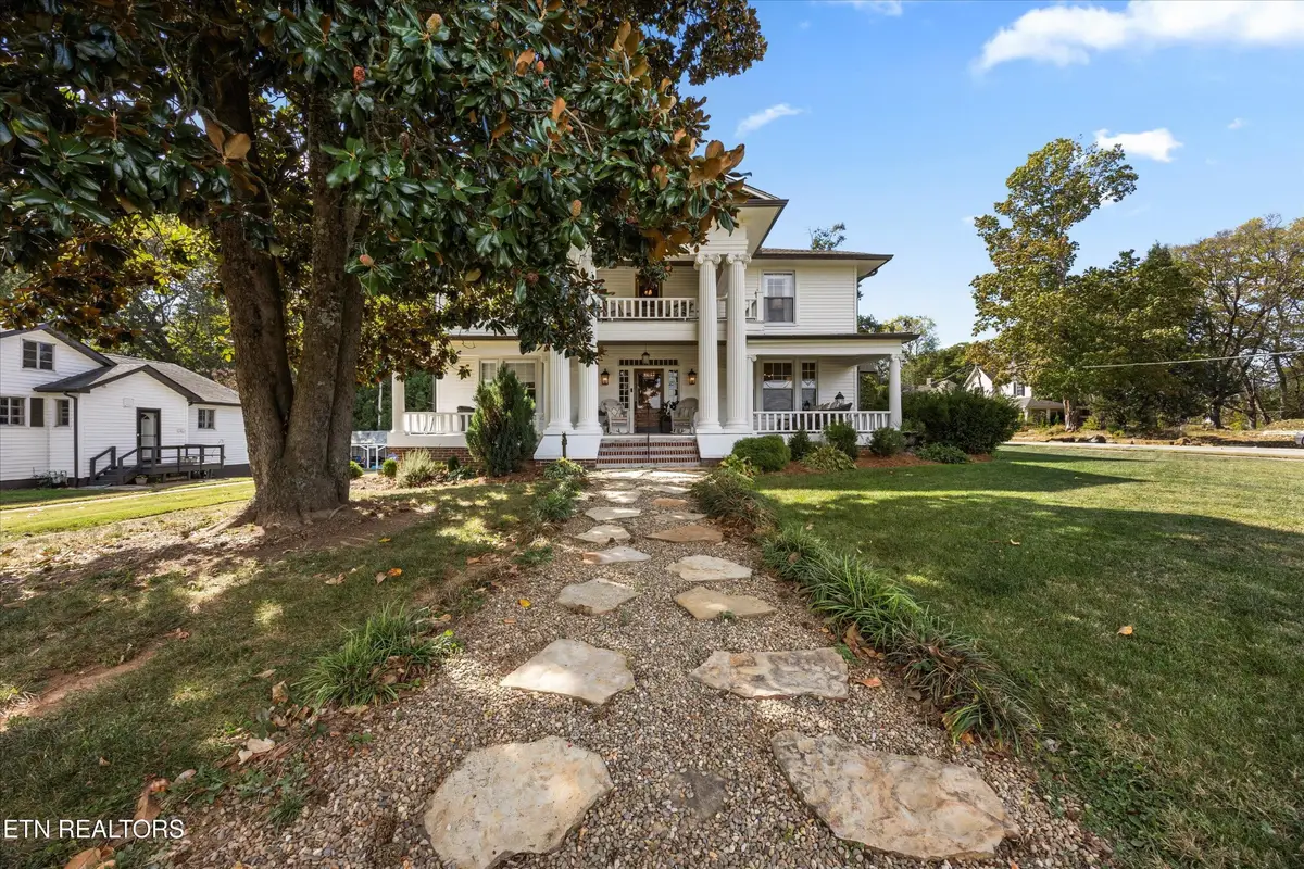 903 S Court St, Maryville, TN 37803 - Image #1