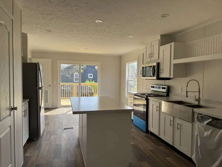 1101 Mcdonald St, Fayetteville, TN 37334 - Image #3