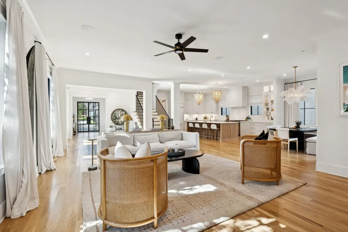 3426 Stokesmont Rd, Nashville, TN 37215 - #1